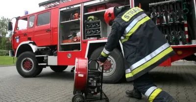 Prawie 420 interwencji straży pożarnej do południa w sobotę
